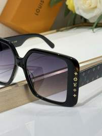 Picture of Louis Vuitton Sunglasses _SKUfw77619512fw